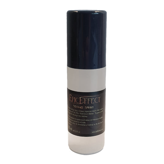 Gennemsigtig sprayflaske med blåt låg på 100 ml fra Epic Effect med Fixer Spray eller Setting Spray