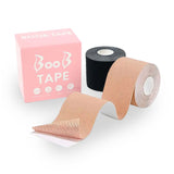 Boob tape / brysttape i to forskellige farver i en lyserød kasse